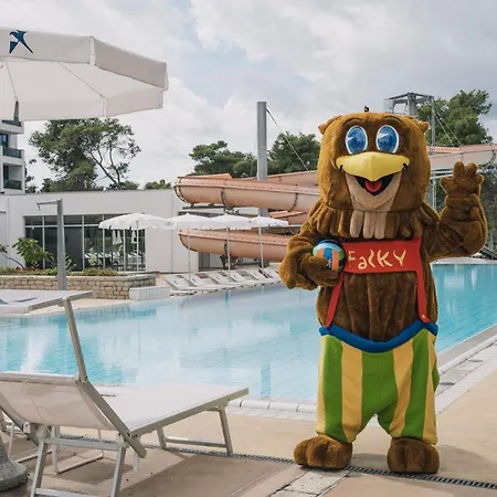 Falkensteiner Club Funimation Borik Hotel 4*