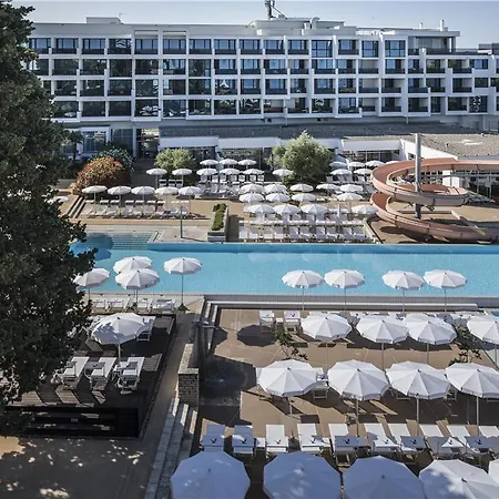 Falkensteiner Club Funimation Borik 4*