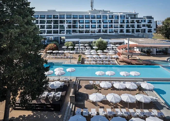 Falkensteiner Club Funimation Borik Hotel 4*